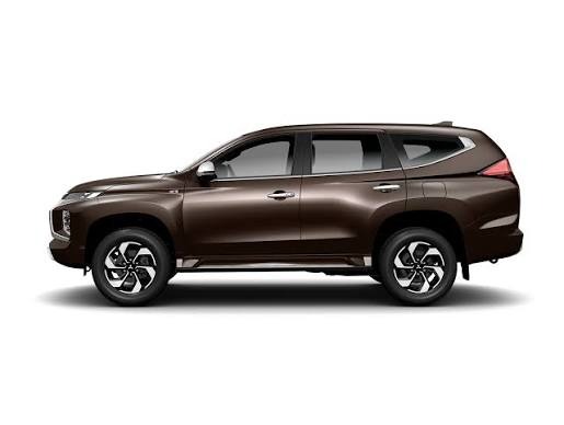 Mitsubishi Montero Sport Location Dakar